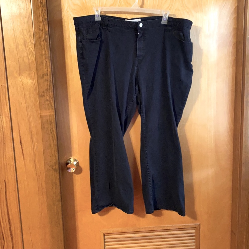 ⭐️❤️⭐️❤️Black jeans from Fashion Bug BUNDLE AND SAVE 3 FOR $25.00 ⭐️❤️⭐️❤️